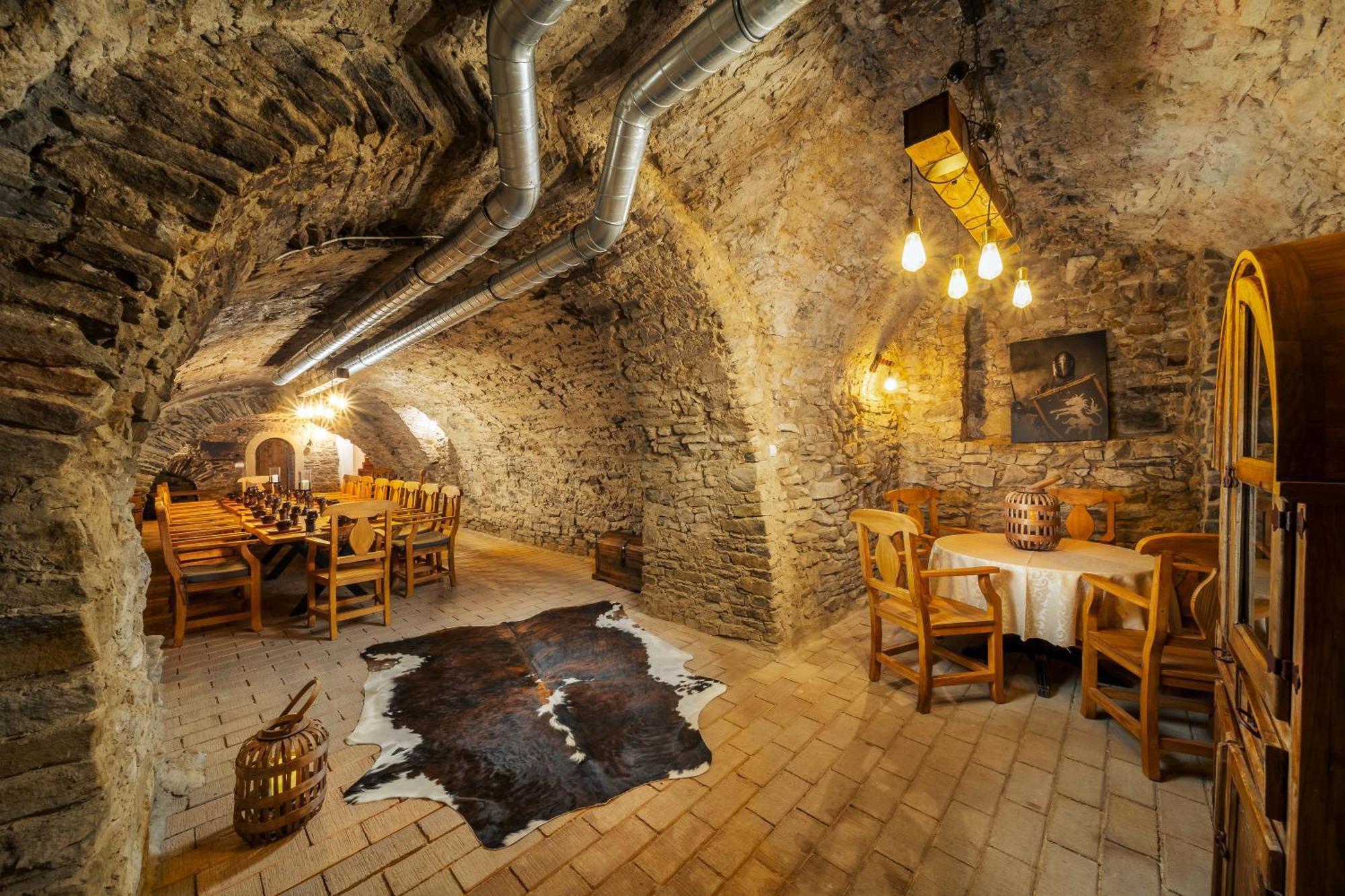 Hotel U Leva Levoca Bagian luar foto